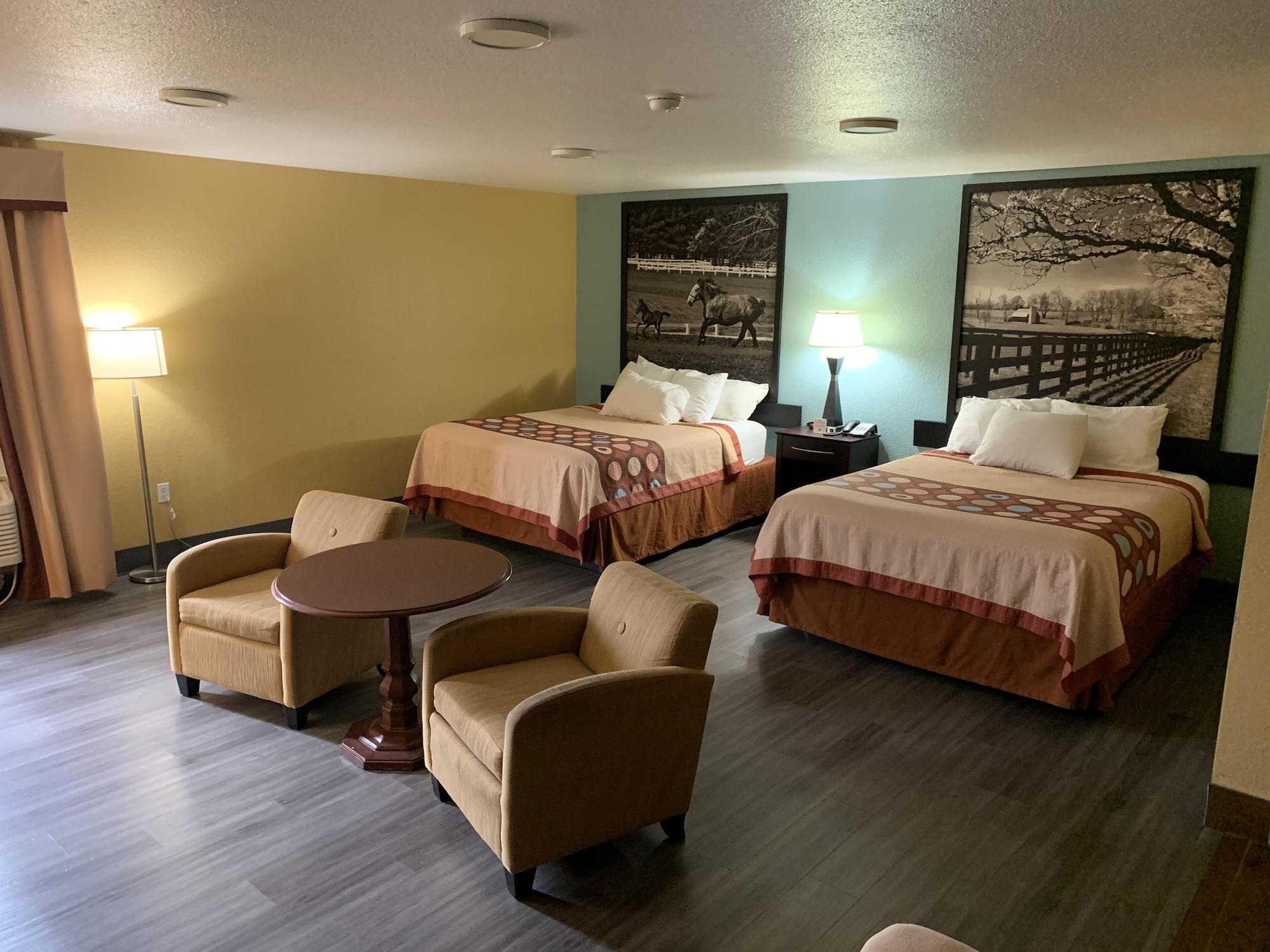 Super 8 By Wyndham Richmond Hotel Екстериор снимка